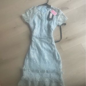 Great condition . Never worn